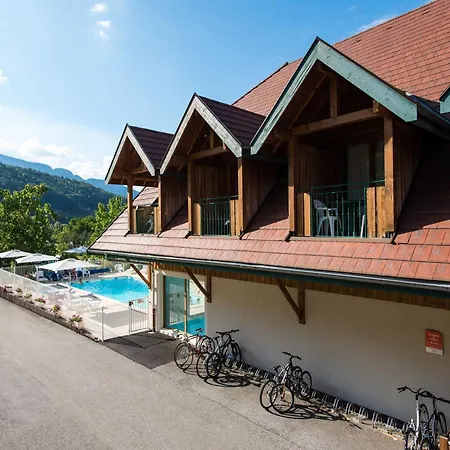 Great Holiday Near Lake Annecy *